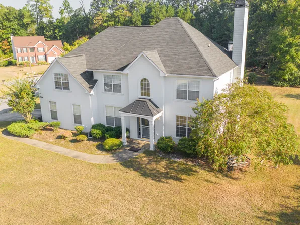 305 Belgrave Ct SW, Atlanta, GA 30331