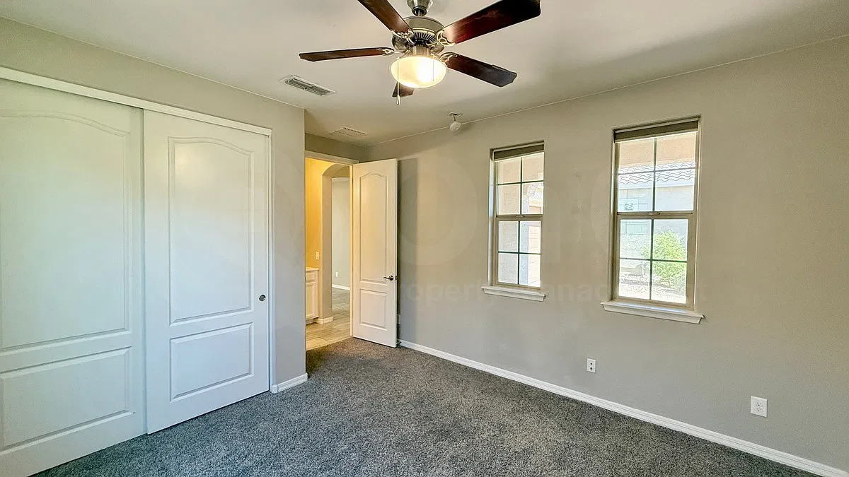 4 bed, 3.0 bath, 3087 sqft, $3,695 — Photo 4