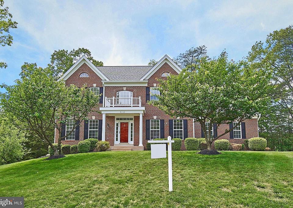 1st image of 8940 Highgrove Ct