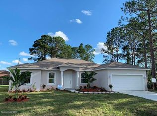 492 Australian Rd NW, Palm Bay, FL 32907