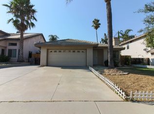 10375 Crossing Green Cir, Moreno Valley, CA 92557