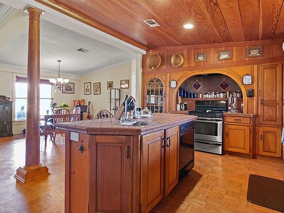 4th image of 20750 NW 176th Avenue