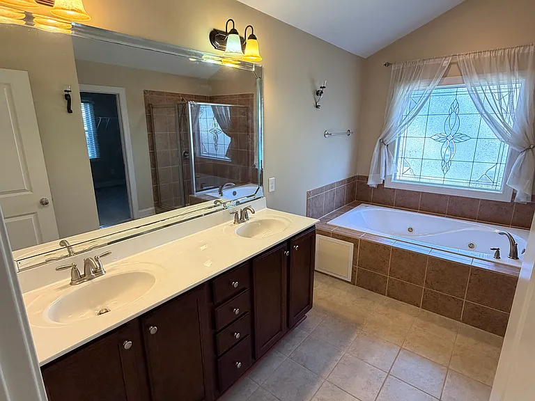 2712 Plum Ridge Rd — Photo 31