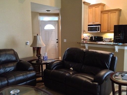 2nd image of 122 Becket Ln