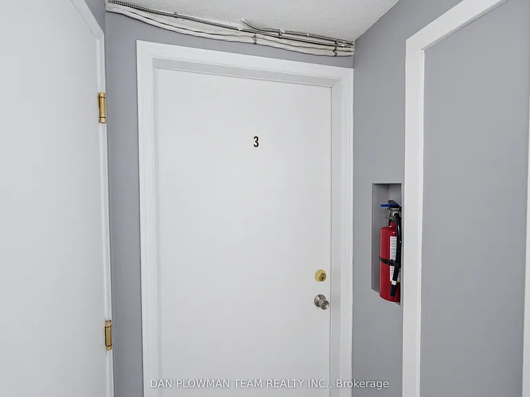 176 Nassau St #3 — Photo 7