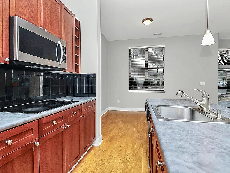 712 N Davidson St — Photo 13