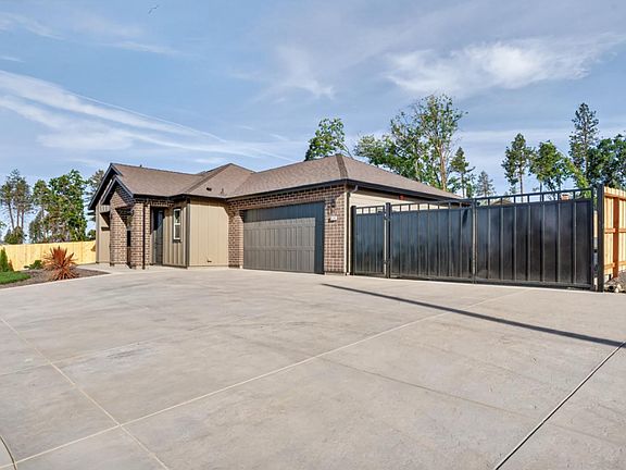 3rd image of 6301 Ruby Ln