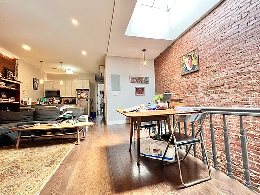 Rented by Keller Williams NYC | media 7