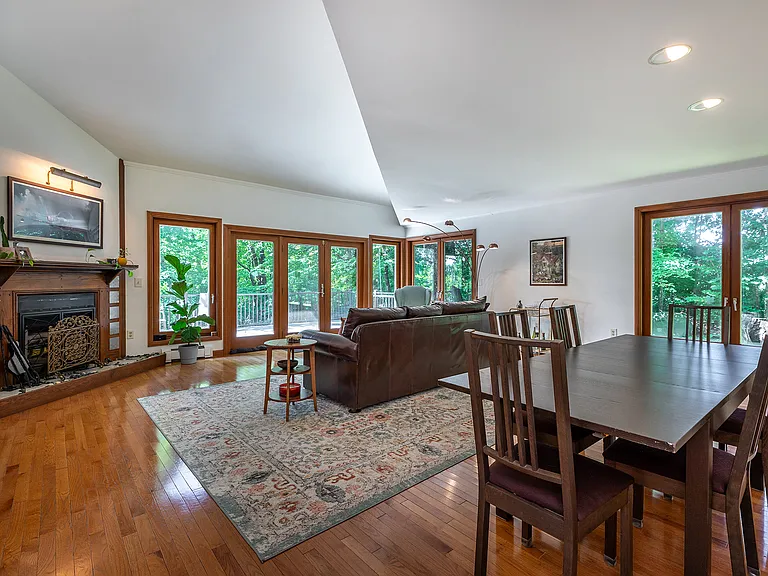 230 E Litchfield Rd — Photo 7