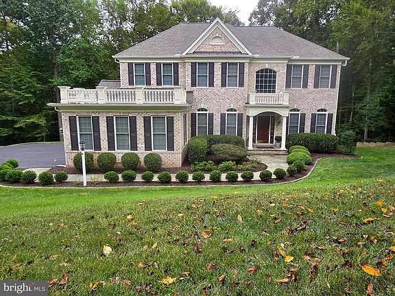 3rd image of 240 Kimberwick Ln