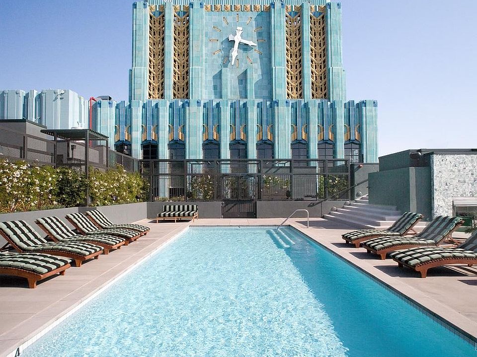 1st image of 849 S Broadway #506