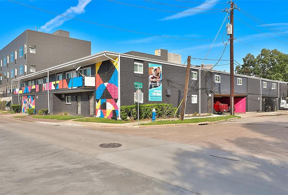 1st image of 1840 Richmond Ave APT 13