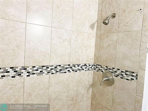 3rd image of 1501 SW 24th St #3