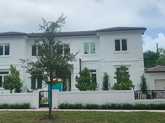 3rd image of 510 San Juan Dr