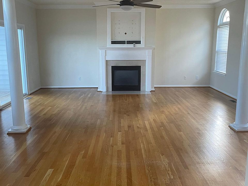 1st image of 3653 Piedmont Cir