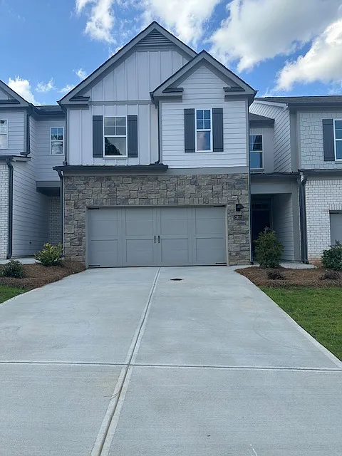 5113 Tulip Sq