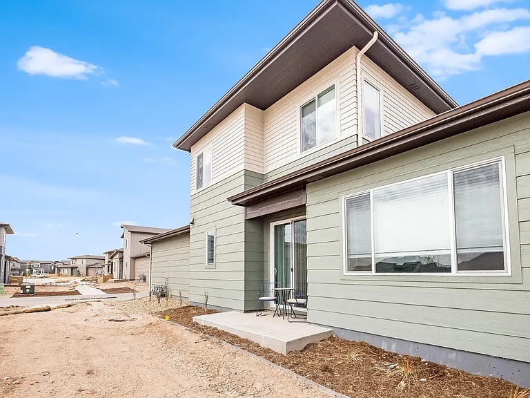 5795 Champlain Dr — Photo 30