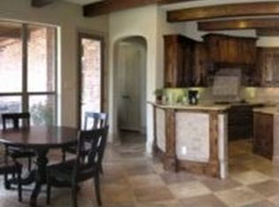 9104 Cedar Bluffs Dr, North Richland Hills, TX 76180