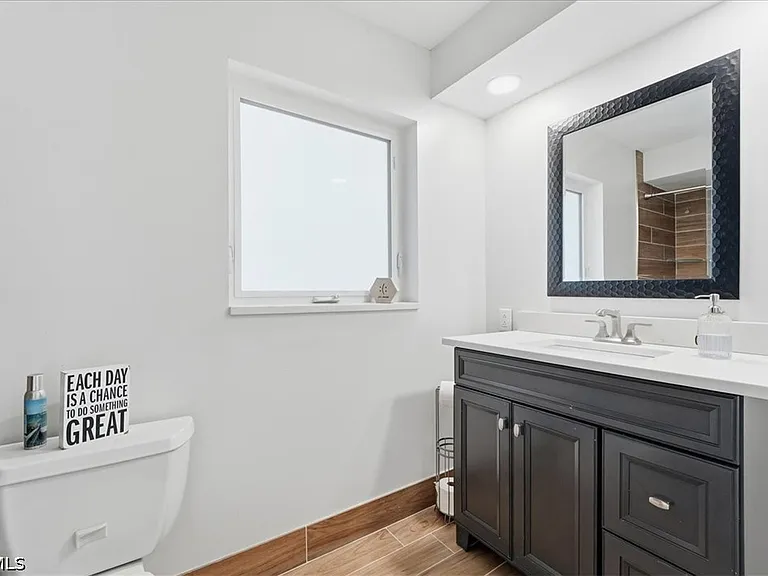 1023 El Valle Ave — Photo 21