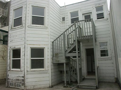 2nd image of 2134 Taraval St