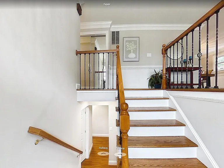 5034 Portsmouth Rd — Photo 13