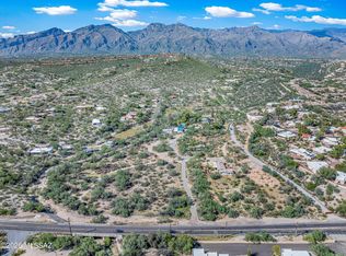 6981 E River Rd, Tucson, AZ 85750