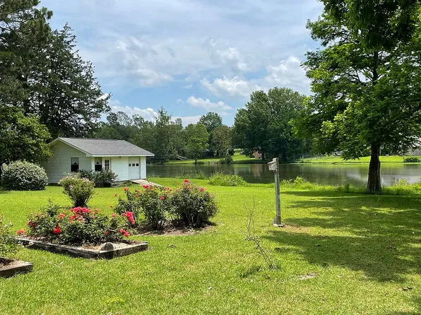 501 Newitt Vick Dr, Vicksburg, MS 39183