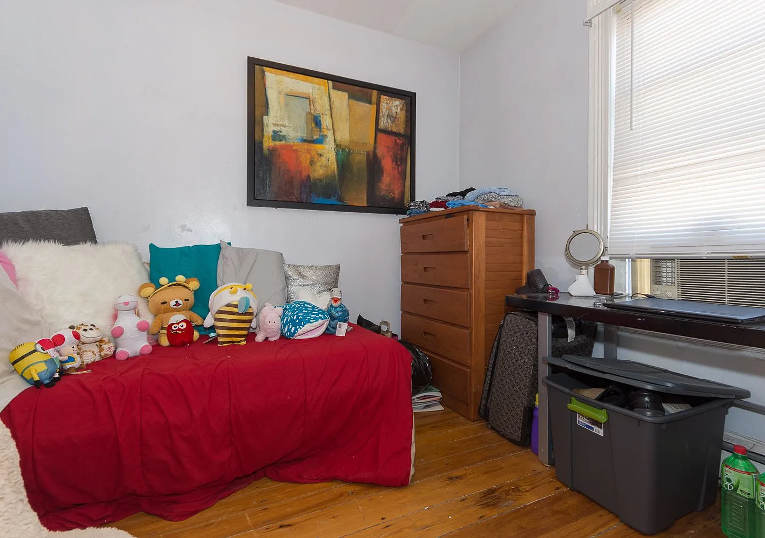 3 Bed / 1 Bath on Hillside St | Mission Hill | 9/1 — Photo 3