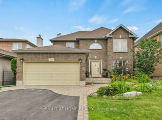 6191 Ravine Way, Ottawa, ON K1C2V5