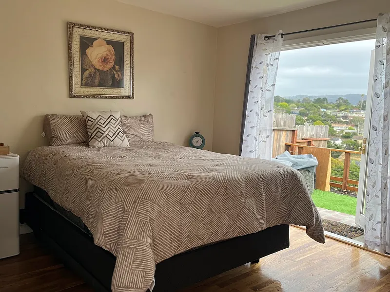 Studio, 400 sqft, $1,700 — Photo 3