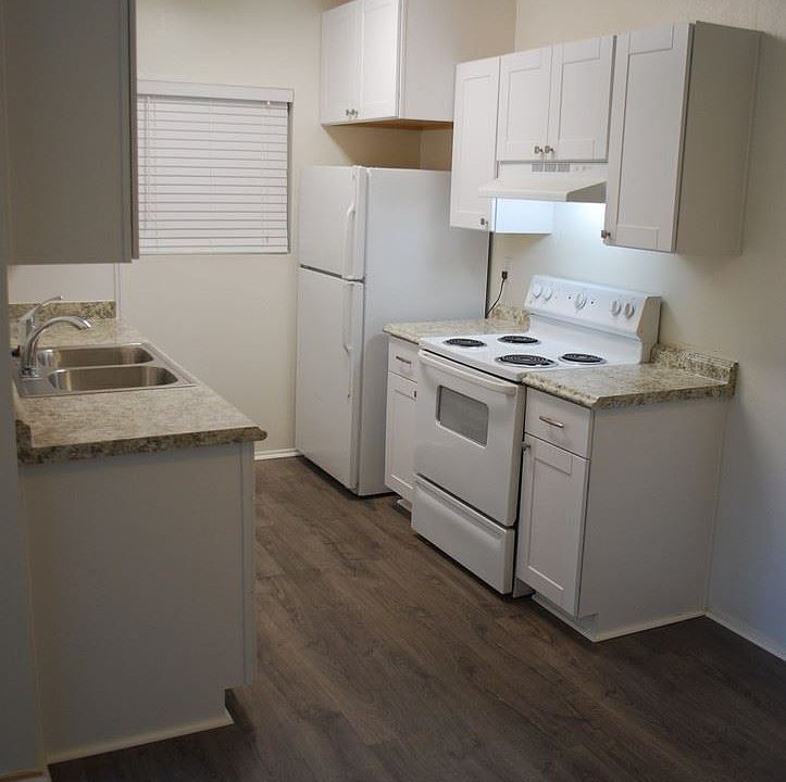 1st image of 2951 Albany Dr APT 203