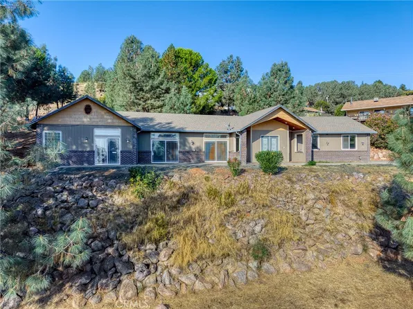 4967 Valley Ct, Kelseyville, CA 95451