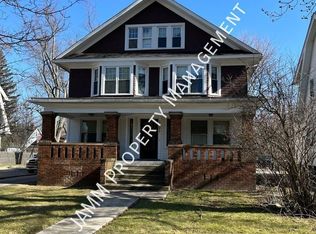 1401 Edendale St, Cleveland Heights, OH 44121