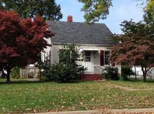 2025 S 15th St, Burlington, IA 52601