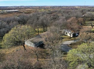 30593 E 660th Rd, Chouteau, OK 74337