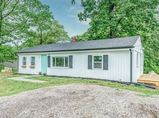 383 Ridge Rd, Troutville, VA 24175