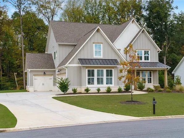 8125 Beryl Overlook, Gainesville, GA 30506