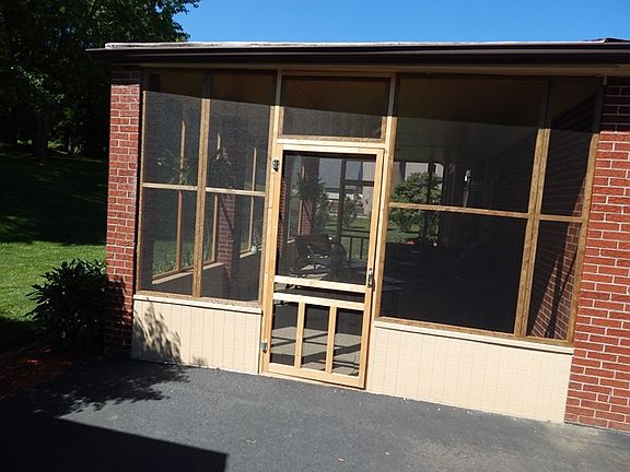 5th image of 105 Bona Vista Ln