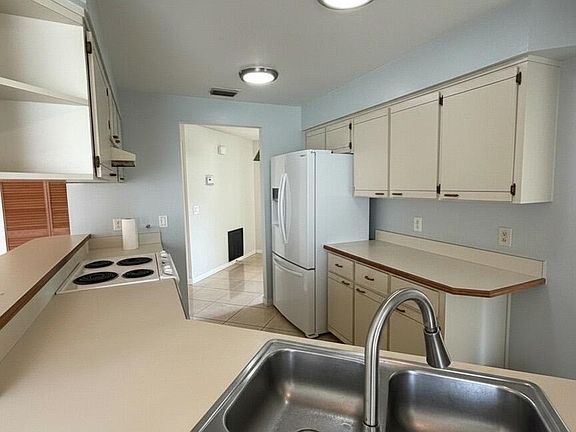 3rd image of 1629 Gadsden Ave NW