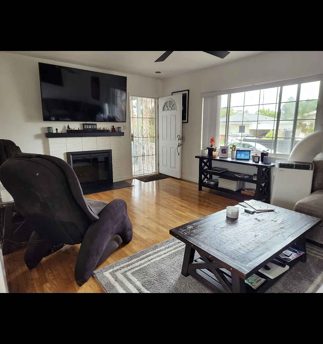 2 bed, 1200 sqft, $3,000 — Photo 3