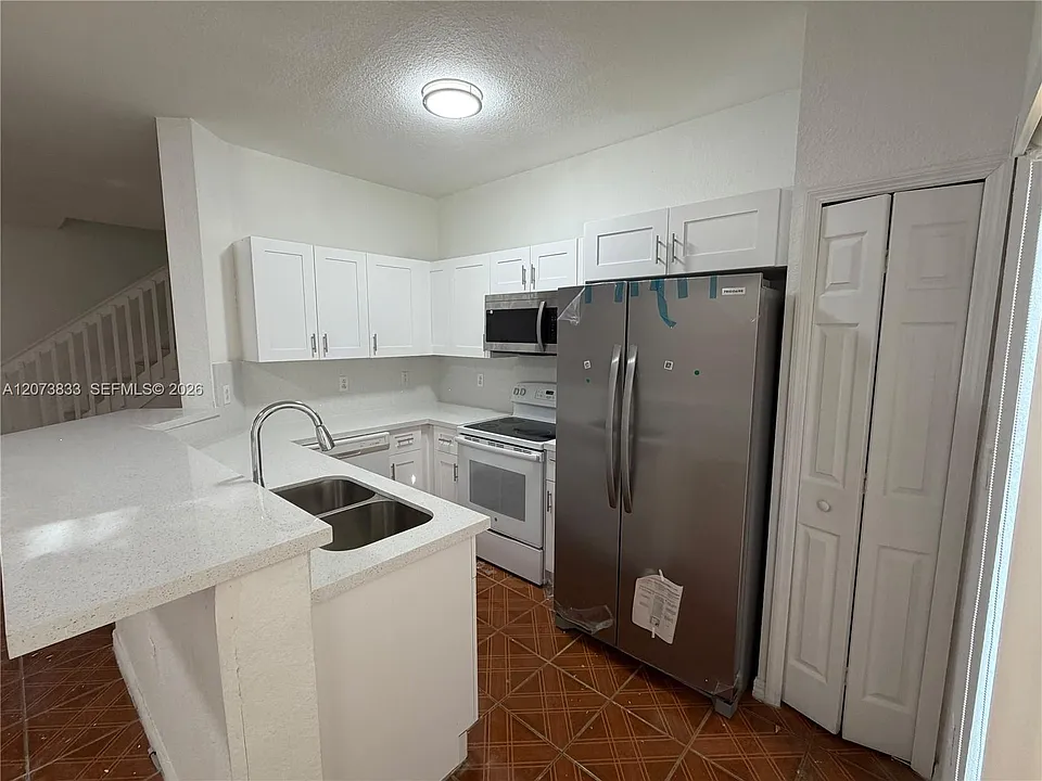 8245 NW 108th Ave #815