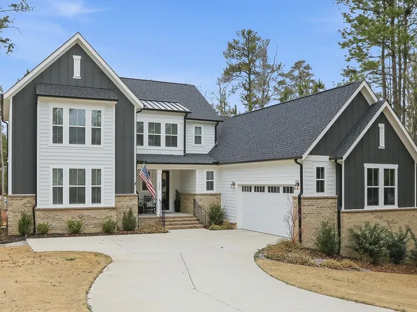 800 Golfers Vw, Pittsboro, NC 27312