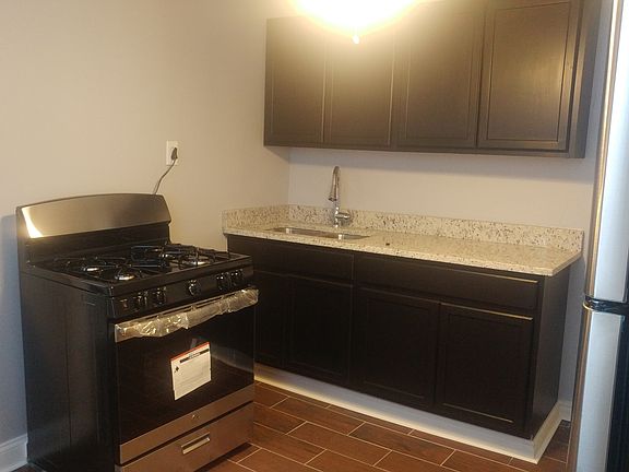 3rd image of 9553 S Princeton Ave #2
