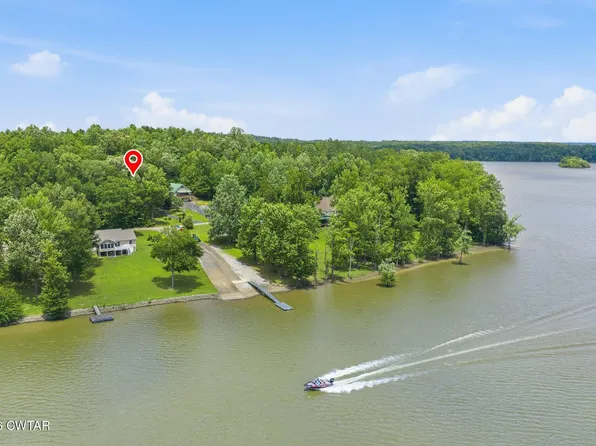 300 Featherfoot Parkway Loop, Parsons, TN 38363