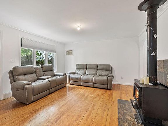 5th image of 50 New Pomona Road