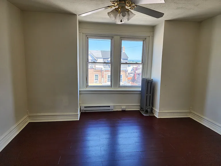 814 W Washington St #2 — Photo 10