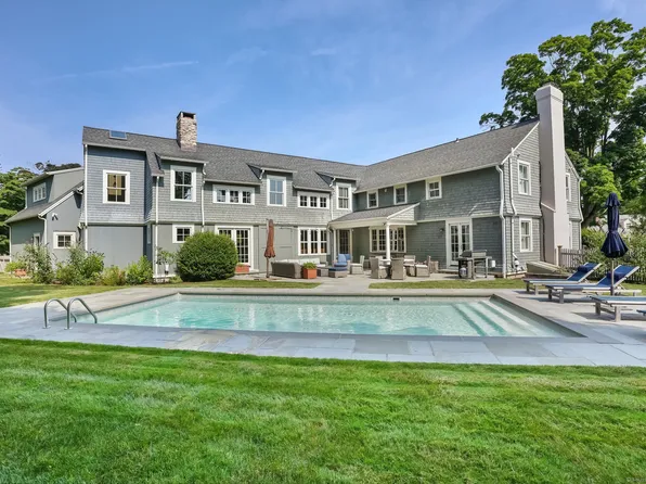 95 Sycamore Lane, Fairfield, CT 06824