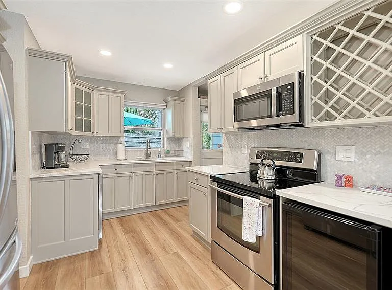 1773 Harmony Ln — Photo 14