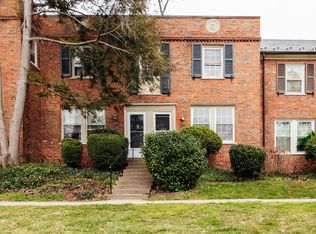 1401 S Barton St UNIT 219, Arlington, VA 22204