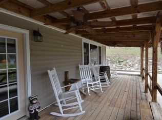 904 Buckeye Rd, Fayetteville, TN 37334